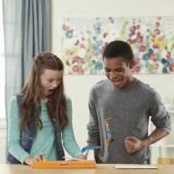 Hasbro Gaming Fantastic Gymnastic Vault Challenge -Speel Plezier 1874432 005