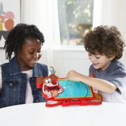 Hasbro Gaming Dokter Bibber Dierenarts 12 Hasbro Gaming Dokter Bibber Dierenarts -Speel Plezier 1984618 ffb75a50