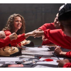 Jumbo La Casa De Papel Escape Spel 2 12 Jumbo La Casa De Papel Escape Spel 2 -Speel Plezier 1989708 d5285e7b