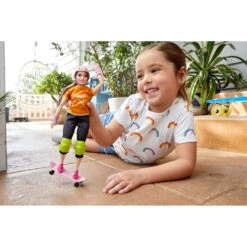 Barbie Skateboarder Pop 13 Barbie Skateboarder Pop -Speel Plezier 1992020 e501508a