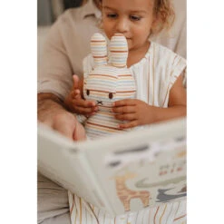 Nijntje X Little Dutch Vintage Sunny Stripes All Over Knuffel - 25 Cm 10 Nijntje X Little Dutch Vintage Sunny Stripes All Over Knuffel - 25 Cm -Speel Plezier 1995919 e1d177f6